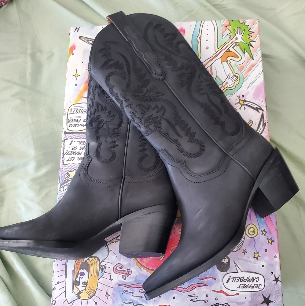 Jeffrey Campbell Dagget Black Boots size 7